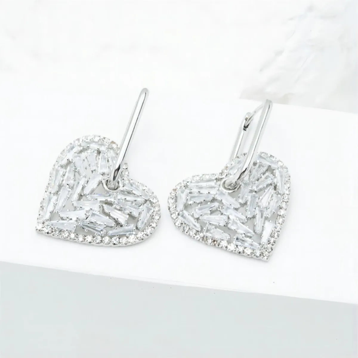 1 Pair Nordic Style Luxurious Commute Heart Shape Plating Hollow Out Inlay Stainless Steel Zircon White Gold Plated Drop Earrings