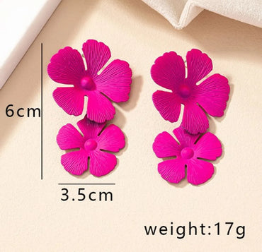 1 Pair Nordic Style Vintage Style Exaggerated Flower Plating Iron Gold Plated Drop Earrings