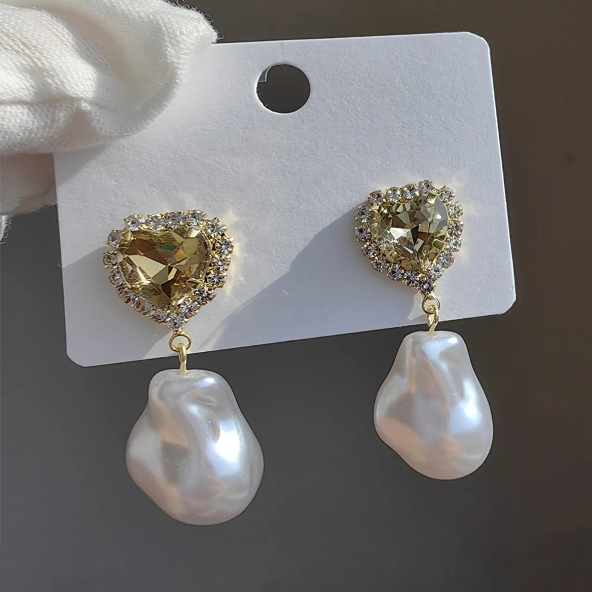 1 Pair Original Design Heart Shape Inlay Imitation Pearl Artificial Diamond Drop Earrings