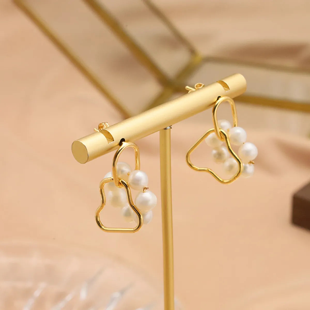 1 Pair Original Design Round Plating Freshwater Pearl Copper 18k Gold Plated Drop Earrings