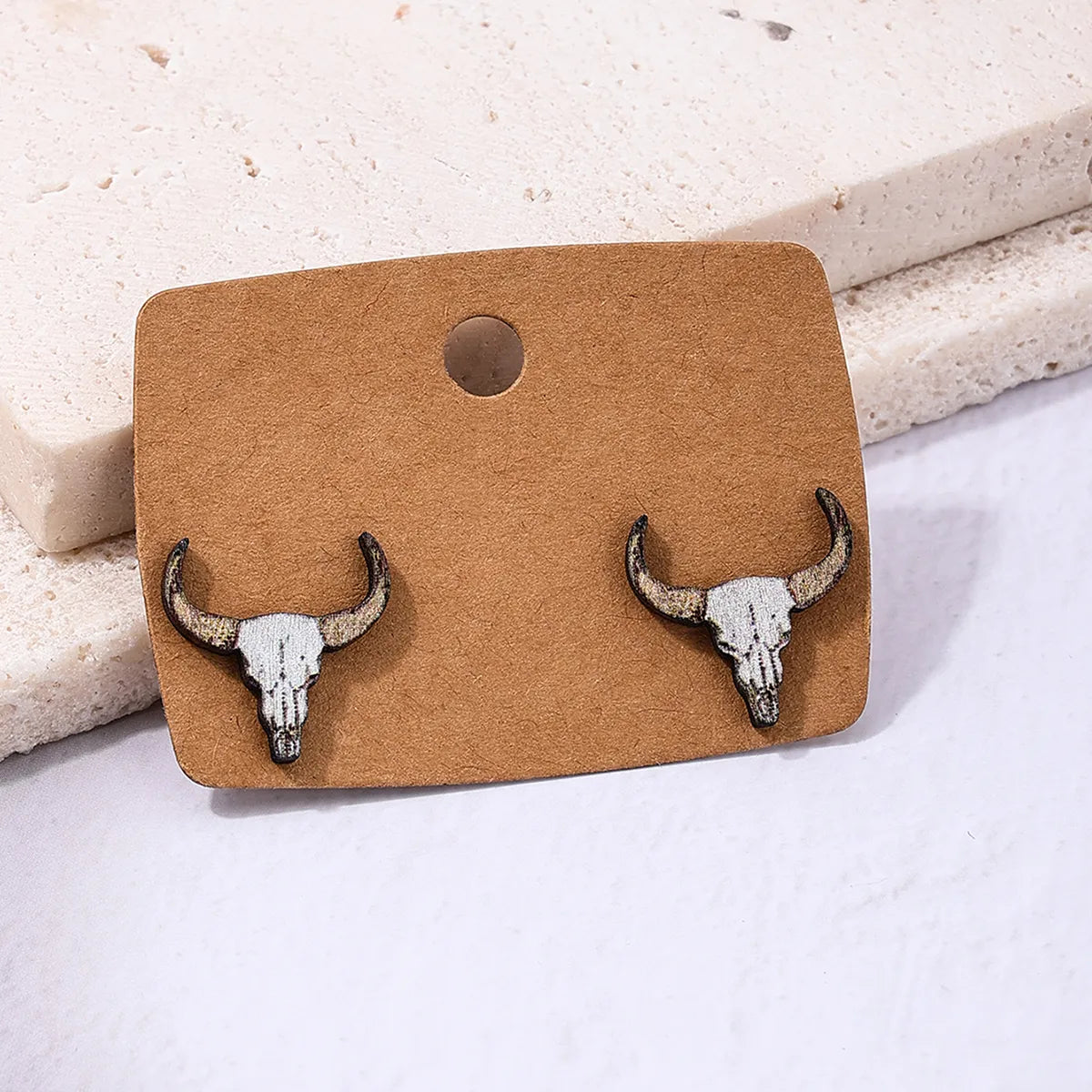 1 Pair Pastoral Animal Wood Ear Studs