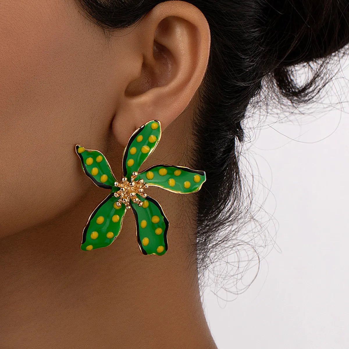 1 Pair Pastoral Flower Enamel Alloy Ear Studs