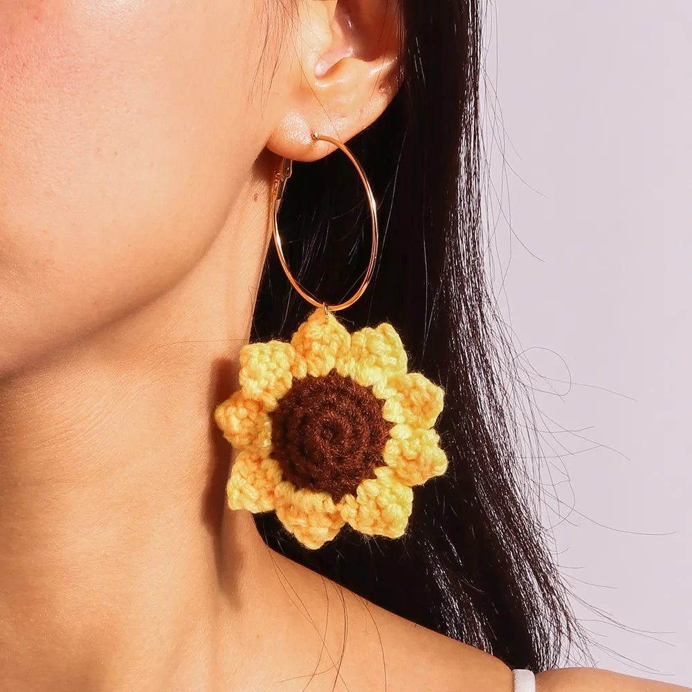 1 Pair Pastoral Flower Patchwork Knit Zinc Alloy Drop Earrings