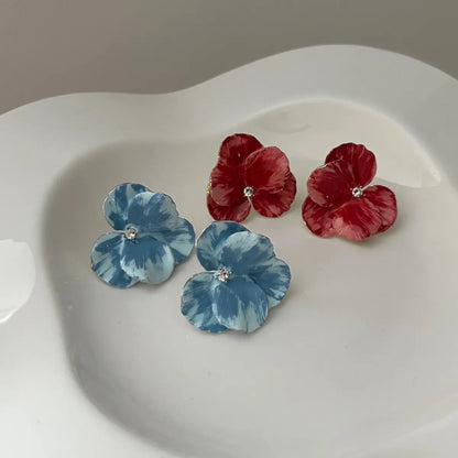 1 Pair Retro Artistic Flower Plating Copper Ear Studs