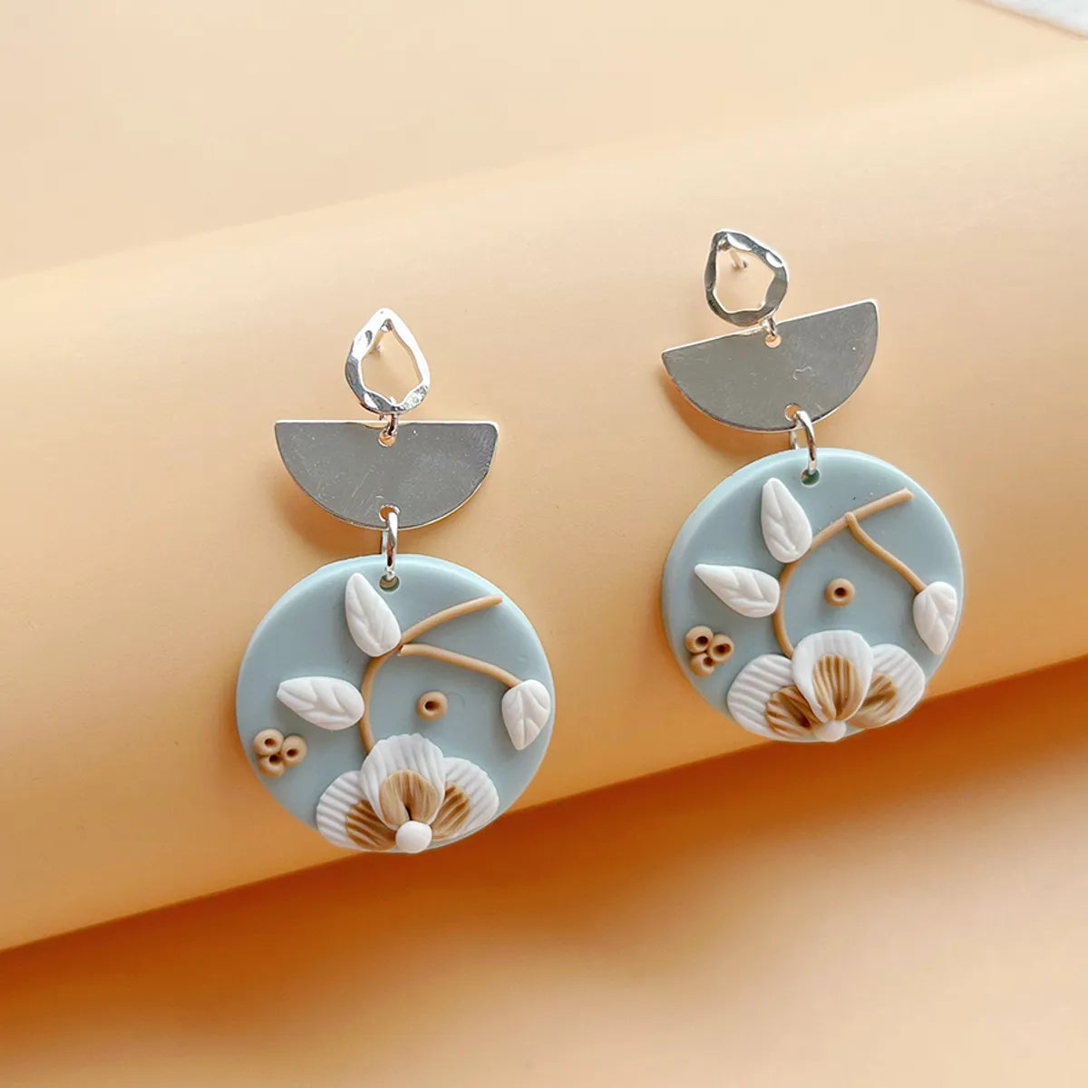 1 Pair Retro Artistic Geometric Flower Handmade Soft Clay Drop Earrings