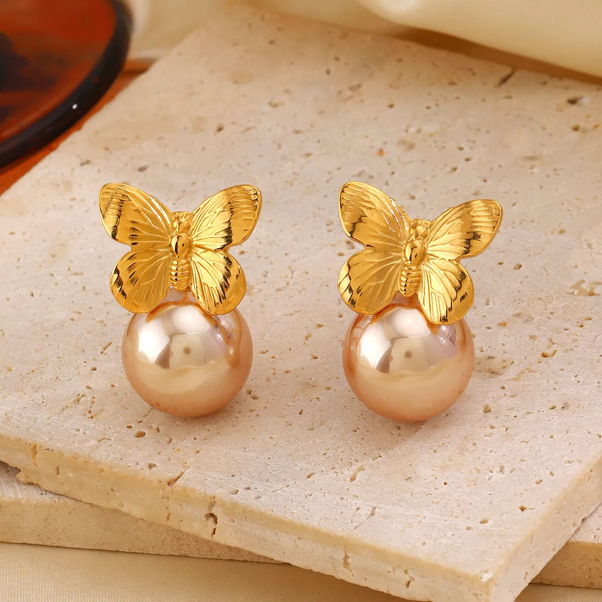 1 Pair Retro Butterfly Plating Inlay 304 Stainless Steel Artificial Pearls 18K Gold Plated Ear Studs