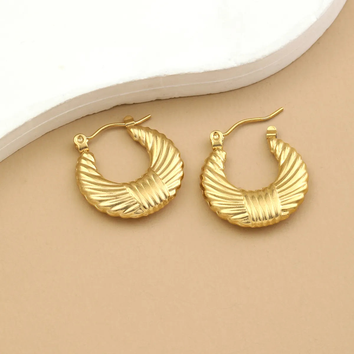 1 Pair Retro C Shape Solid Color Plating Stainless Steel 18k Gold Plated Earrings