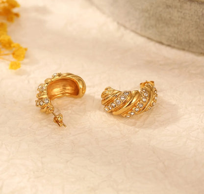 1 Pair Retro Classic Style C Shape Plating Inlay Titanium Steel Artificial Diamond 18k Gold Plated Ear Studs