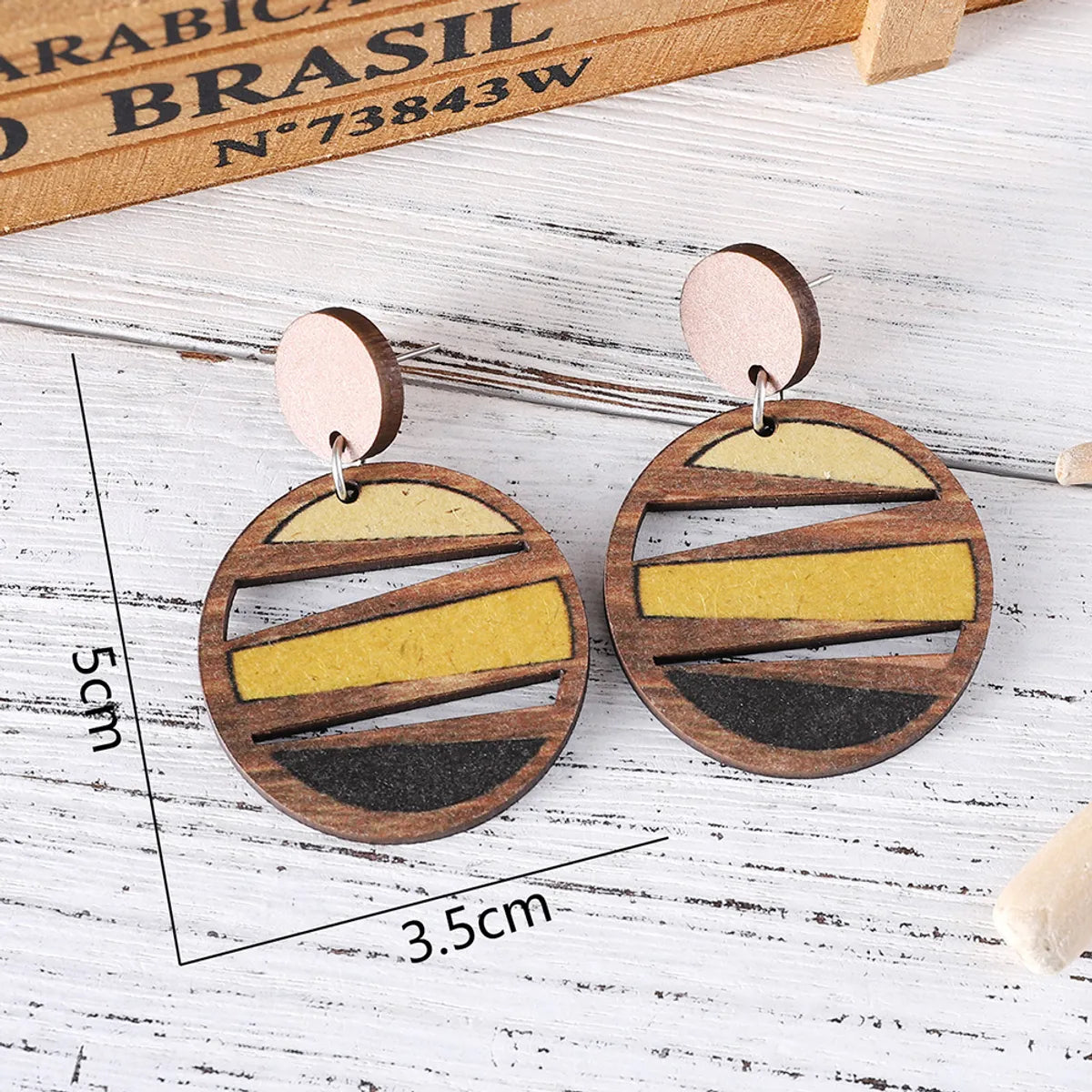 1 Pair Retro Color Block Printing Wood Drop Earrings