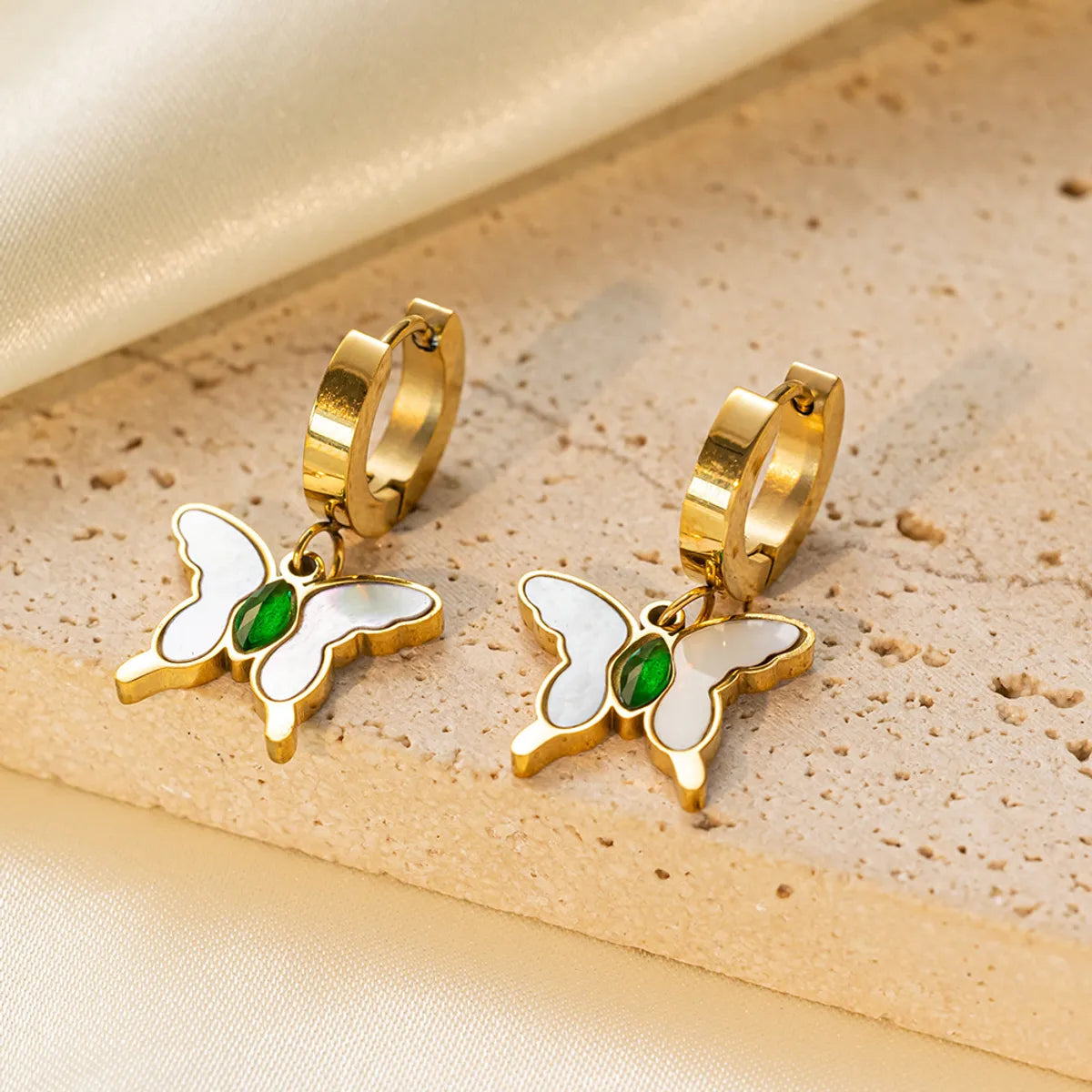 1 Pair Retro Commute Butterfly Polishing Plating Inlay Titanium Steel Artificial Gemstones Shell 18k Gold Plated Drop Earrings