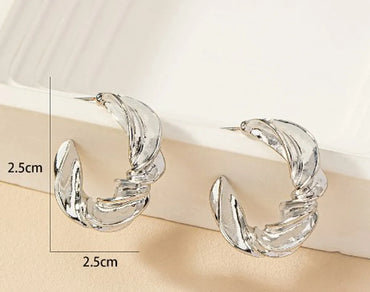 1 Pair Retro Commute C Shape Plating Alloy Ear Studs