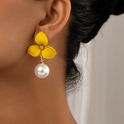 1 Pair Retro Commute Flower Inlay Alloy Pearl Drop Earrings