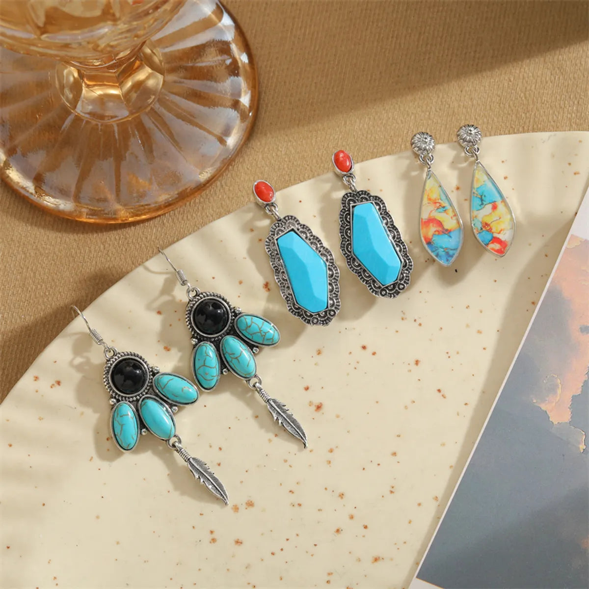 1 Pair Retro Commute Round Plating Inlay Alloy Turquoise Silver Plated Earrings