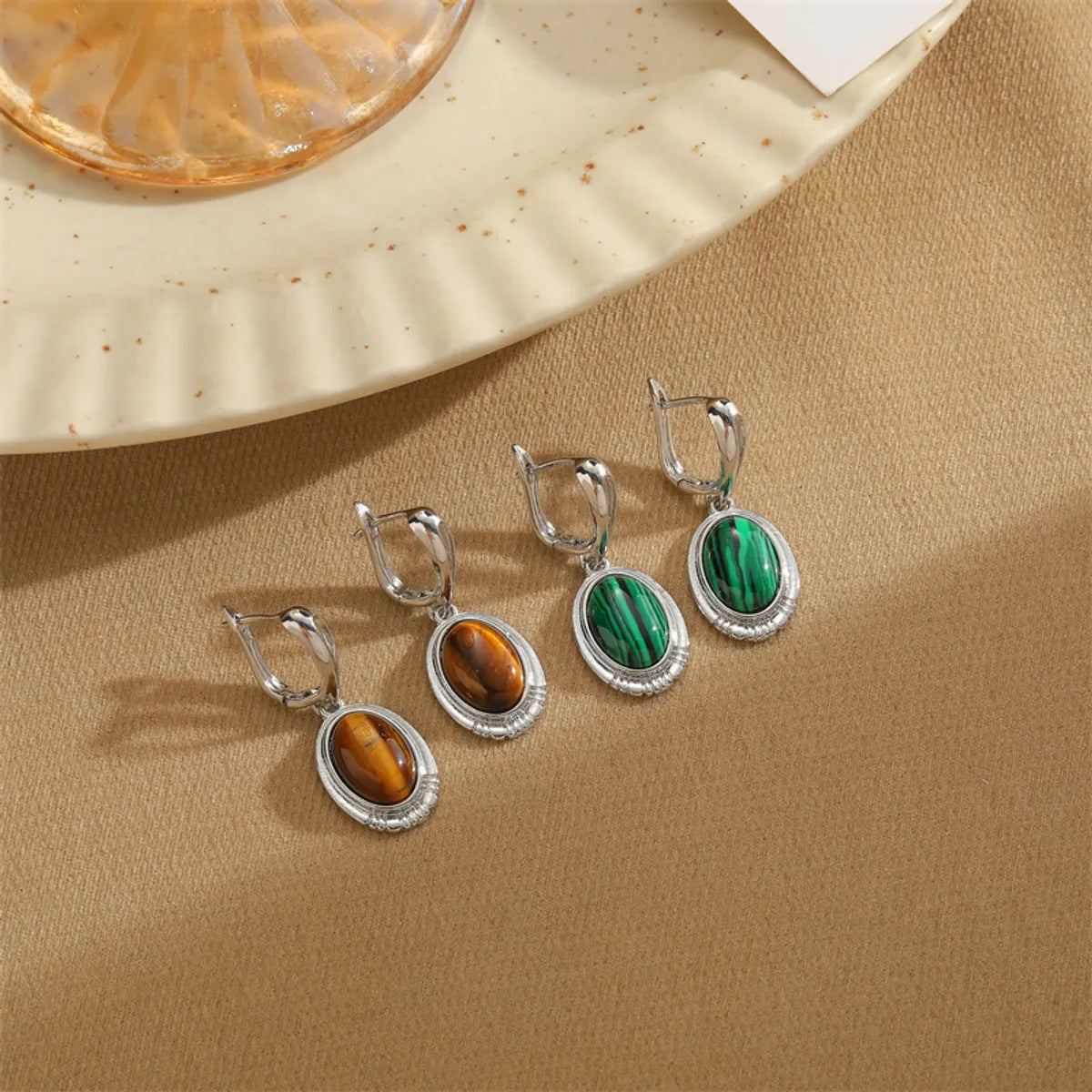 1 Pair Retro Commute Round Plating Inlay Alloy Turquoise Silver Plated Earrings