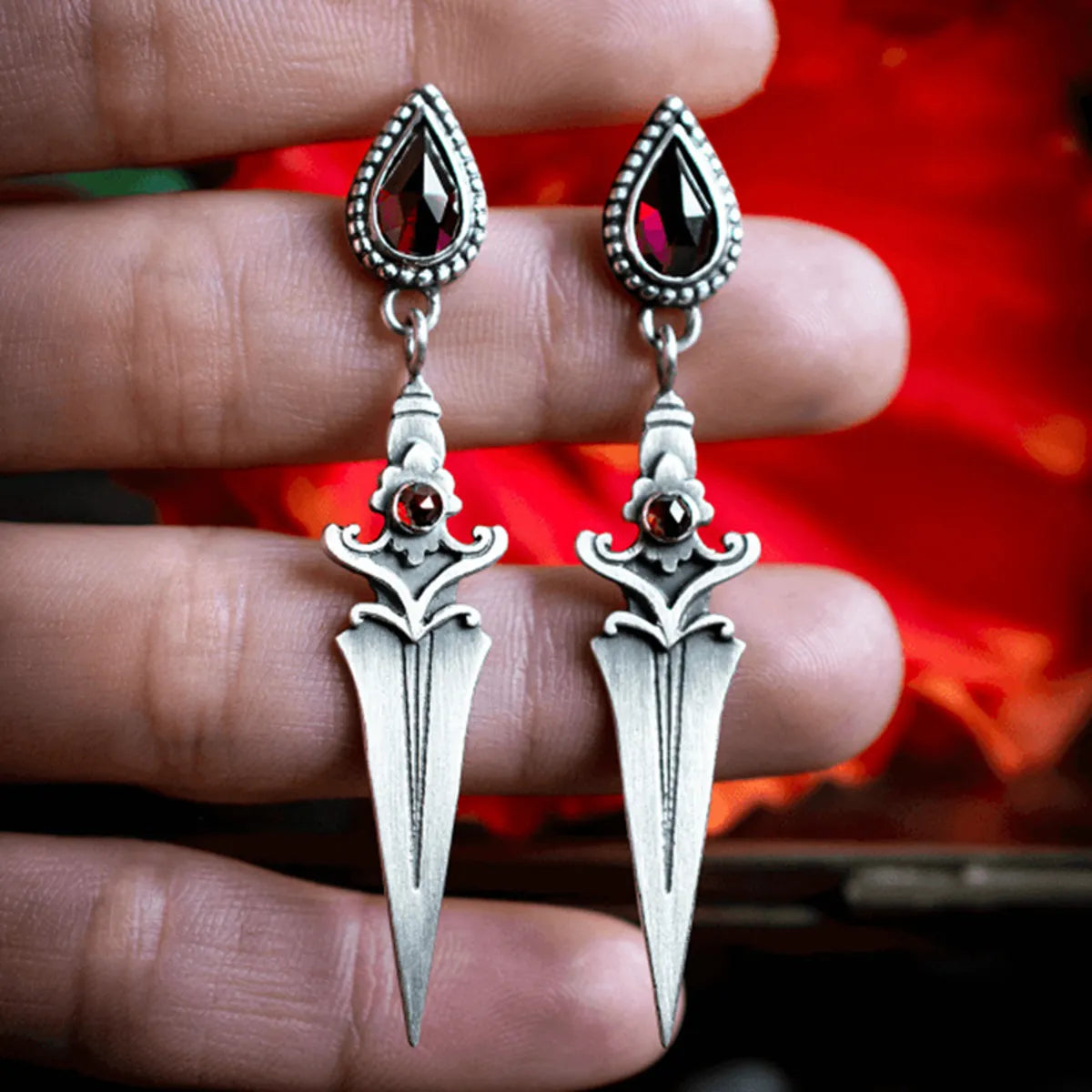 1 Pair Retro Dagger Plating Alloy Drop Earrings