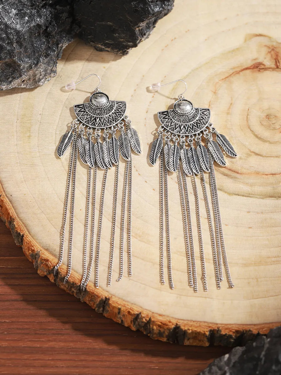 1 Pair Retro Ethnic Style Bohemian Totem Feather Chain Carving Alloy Drop Earrings