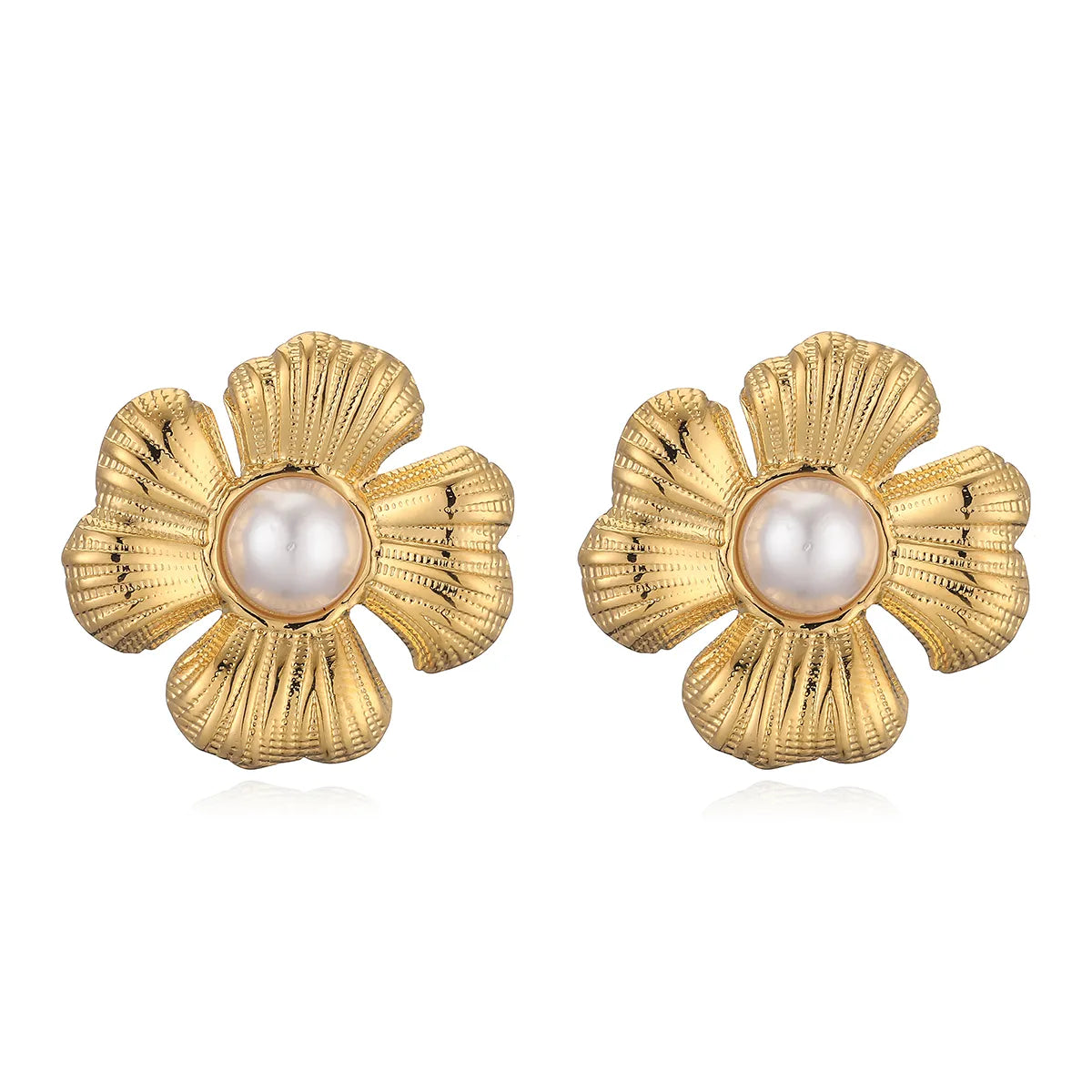 1 Pair Retro Exaggerated Flower Inlay 304 Stainless Steel Pearl Ear Studs