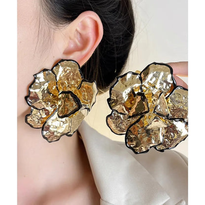 1 Pair Retro Exaggerated Flower Lacquer Painting Pleated Synthetic Resin Titanium Steel Iron Gold Plated Ear Studs