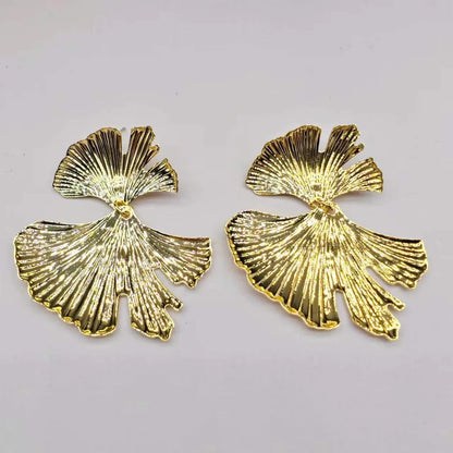 1 Pair Retro Exaggerated Leaf Plating Iron Earrings