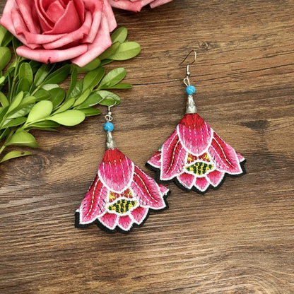 1 Pair Retro Floral Embroidery Alloy Drop Earrings