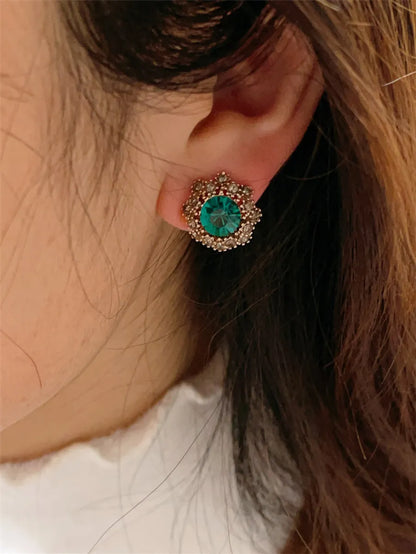 1 Pair Retro Flower Inlay Zircon Zircon Ear Studs