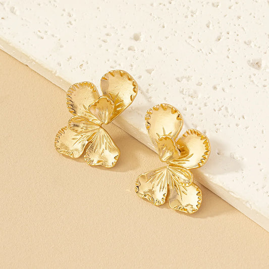 1 Pair Retro Flower Plating Alloy Gold Plated Ear Studs