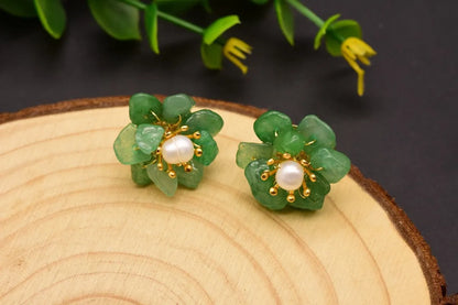 1 Pair Retro Flower Plating Inlay Copper Natural Stone Pearl 18k Gold Plated Ear Studs