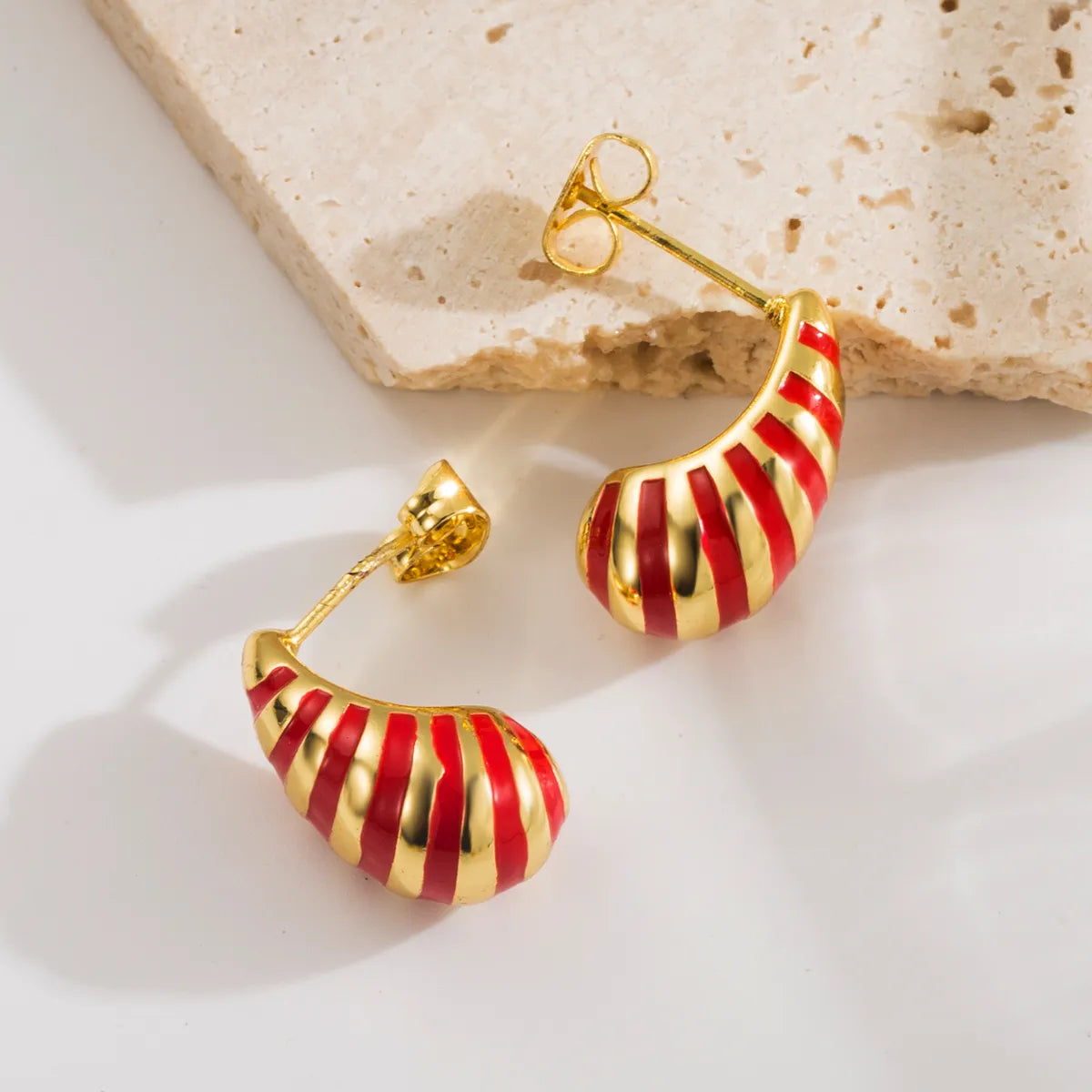 1 Pair Retro French Style Commute Stripe Water Droplets Enamel Copper 18K Gold Plated Ear Studs