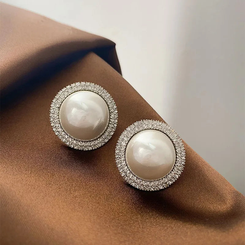 1 Pair Retro French Style Water Droplets Flower Plating Inlay Alloy Pearl Earrings