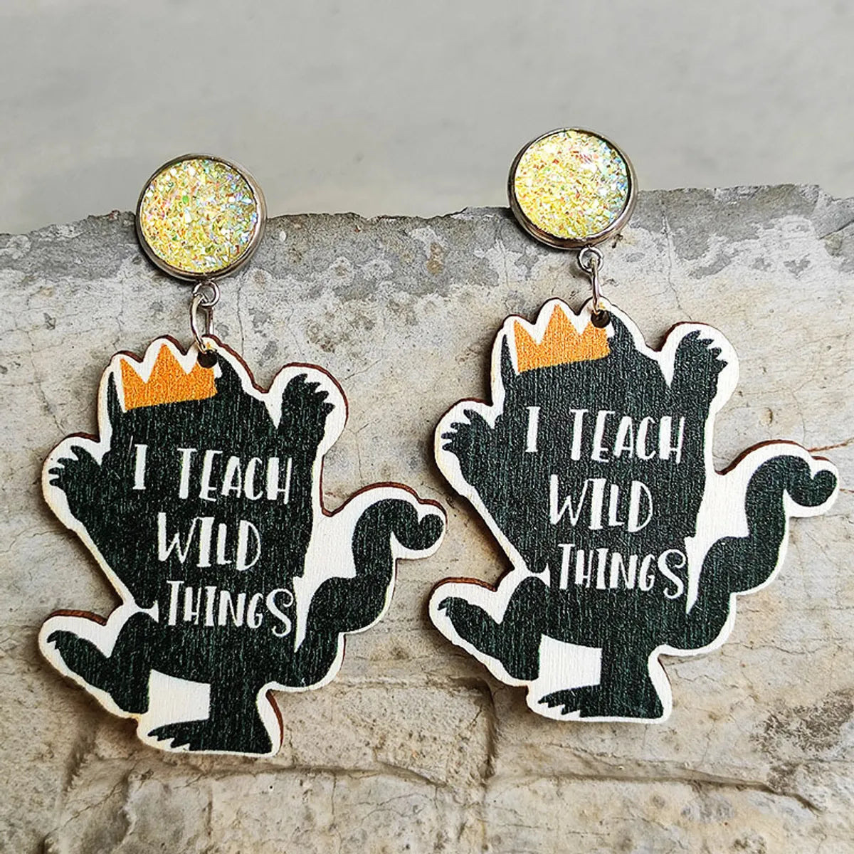 1 Pair Retro Funny Human Animal Letter Wood Drop Earrings