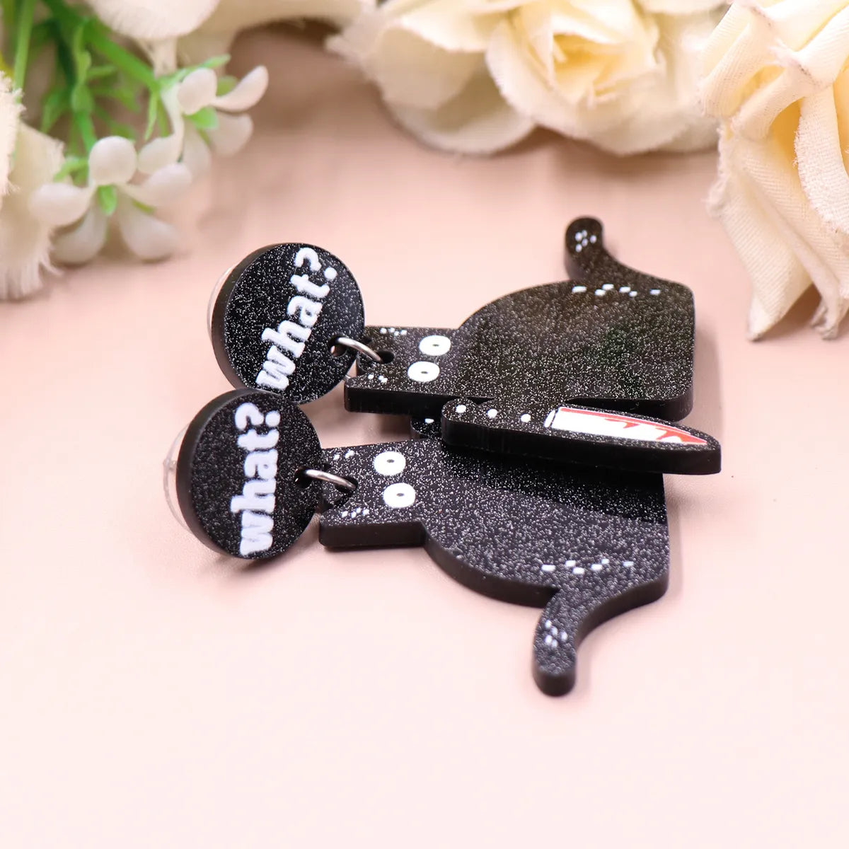 1 Pair Retro Funny Letter Cat Arylic Drop Earrings