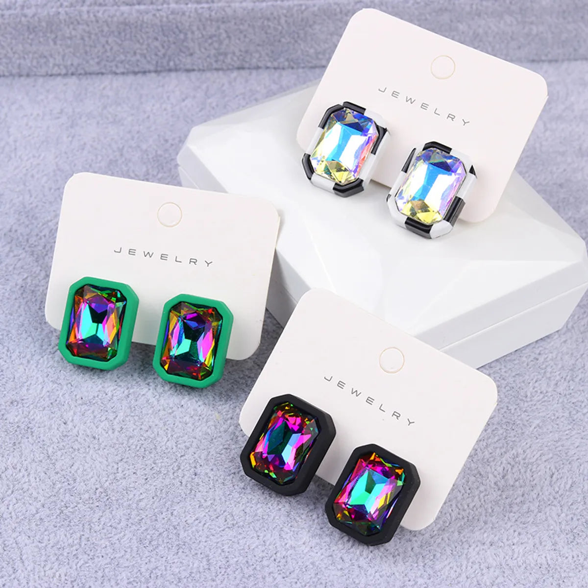 1 Pair Retro Geometric Arylic Inlay Glass Women's Ear Studs