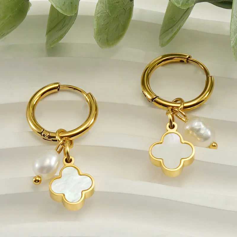 1 Pair Retro Geometric Four Leaf Clover Mixed Materials Inlay Pearl Shell Women'S Drop Earrings