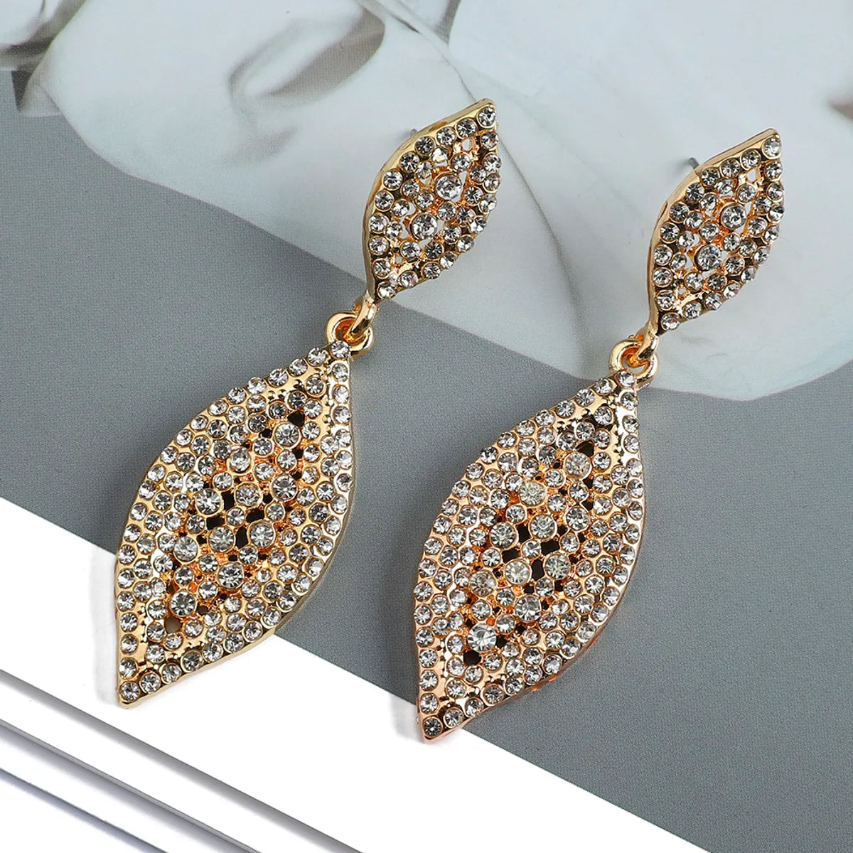 1 Pair Retro Geometric Inlay Rhinestone Artificial Gemstones Drop Earrings