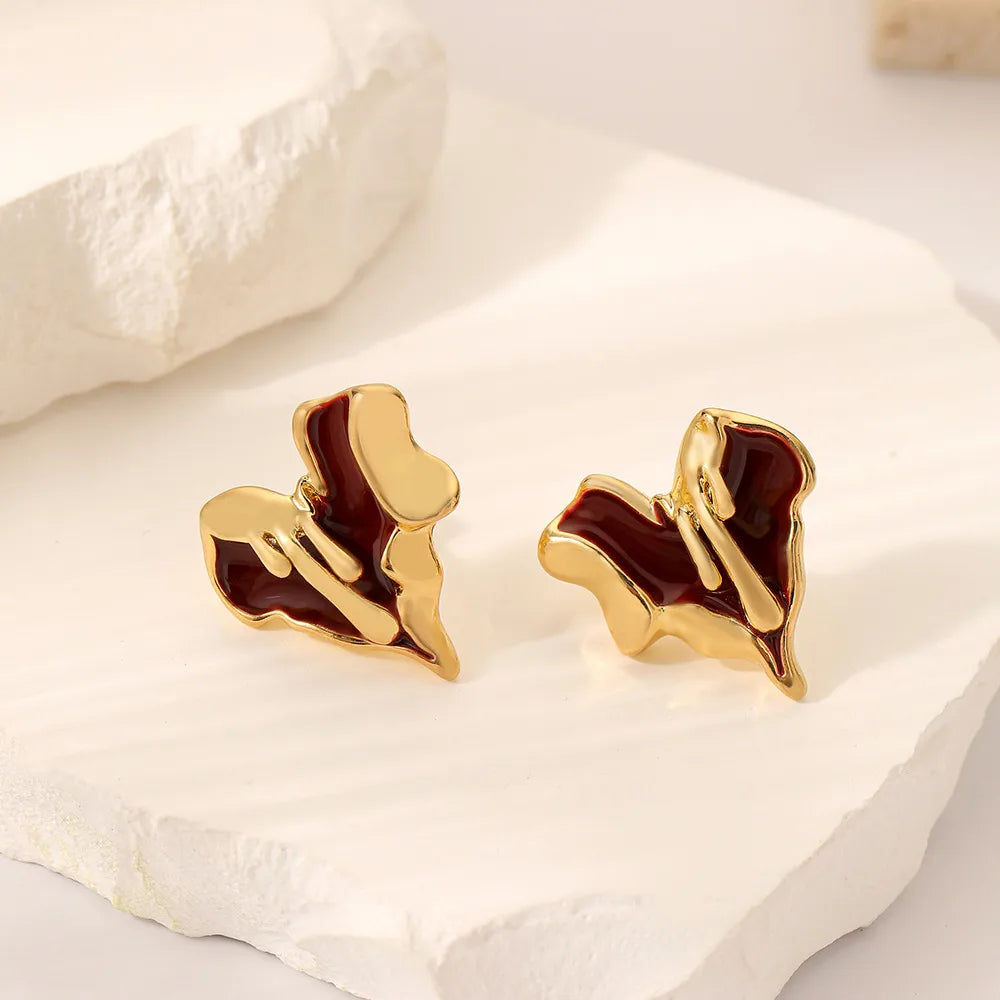 1 Pair Retro Heart Shape Enamel Plating Copper Ear Studs