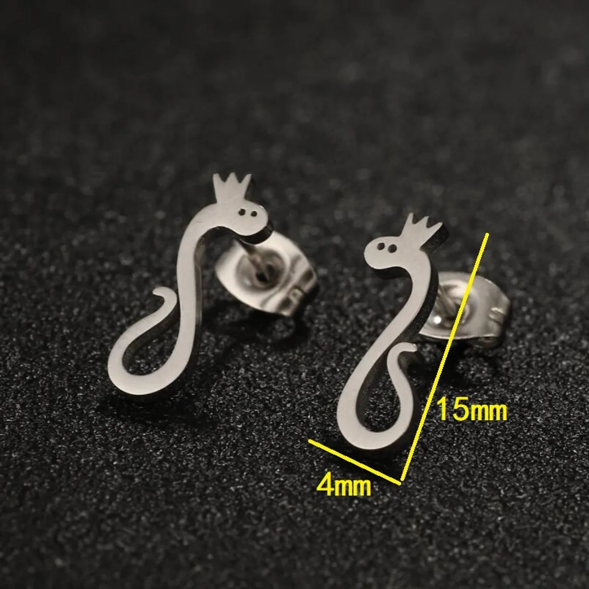 1 Pair Retro Lady Crown Snake Plating Stainless Steel Earrings