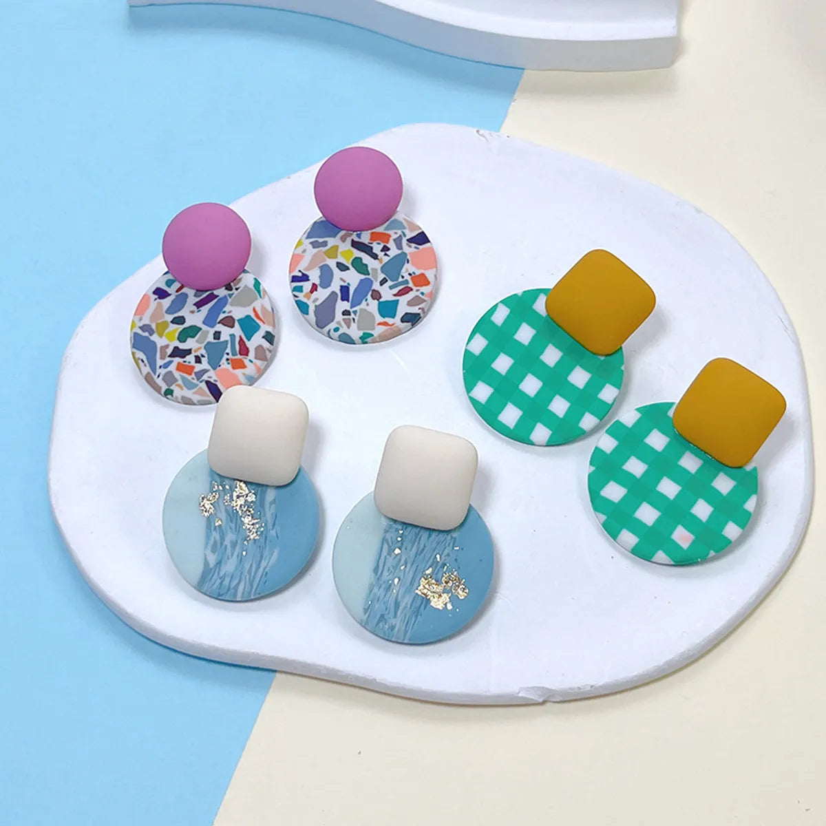 1 Pair Retro Lady Roman Style Geometric Soft Clay Ear Studs