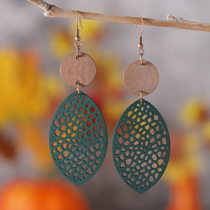 1 Pair Retro Leaves Hollow Out Pu Leather Wood Drop Earrings