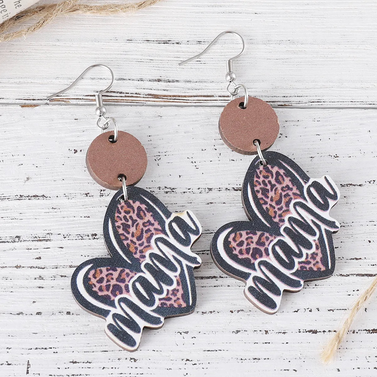 1 Pair Retro Letter Heart Shape Wood Drop Earrings