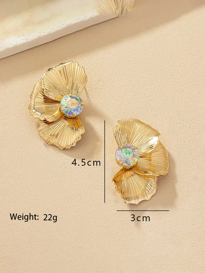 1 Pair Retro Luxurious Oversized Asymmetrical Flower Plating Inlay Alloy Artificial Gemstones Ear Studs