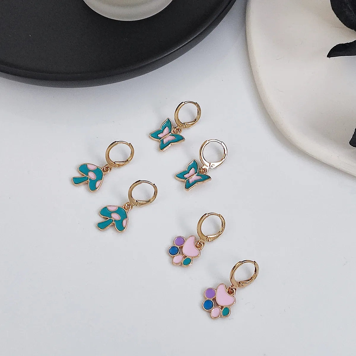 1 Pair Retro Mushroom Butterfly Alloy Drop Earrings