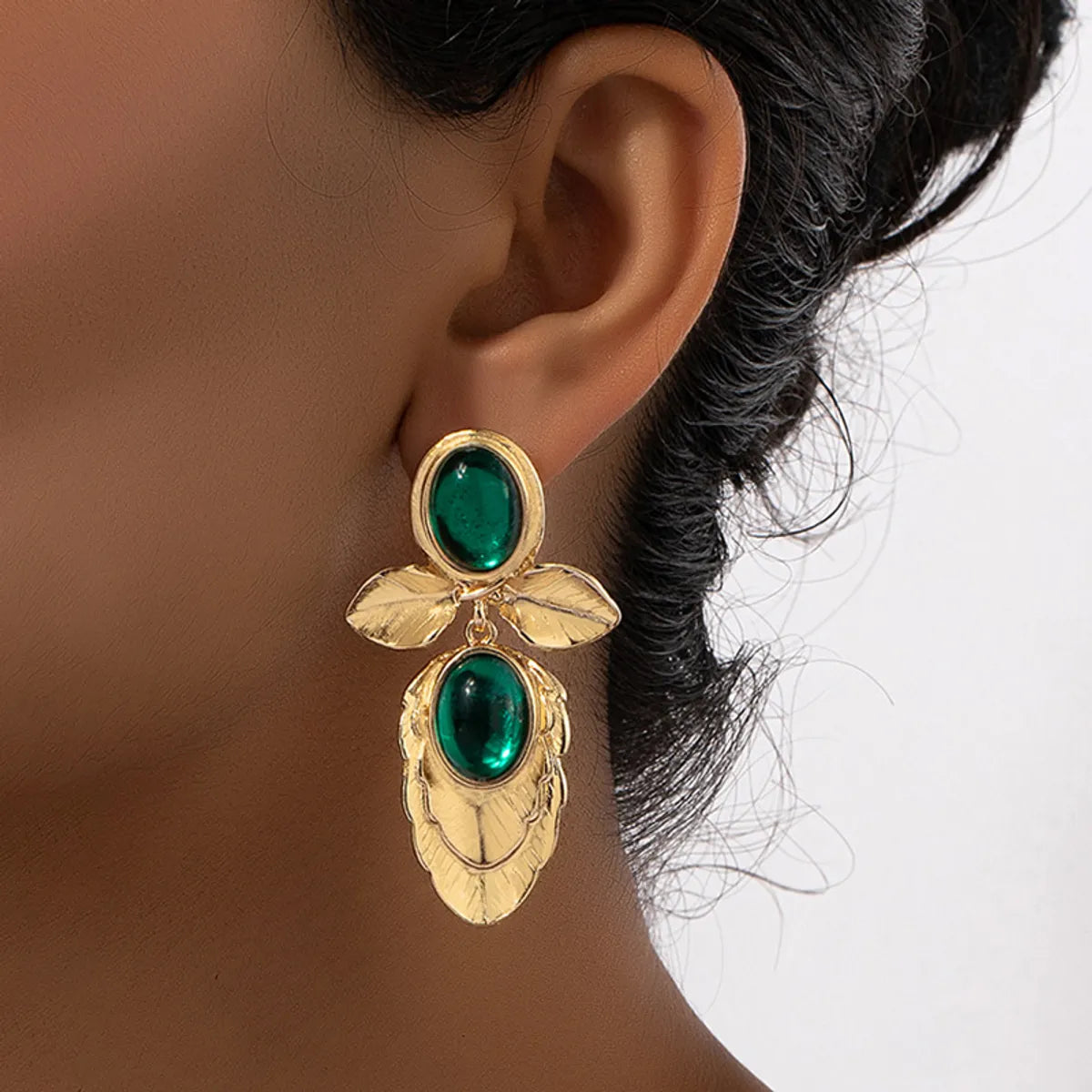 1 Pair Retro Oval Inlay Alloy Ear Studs