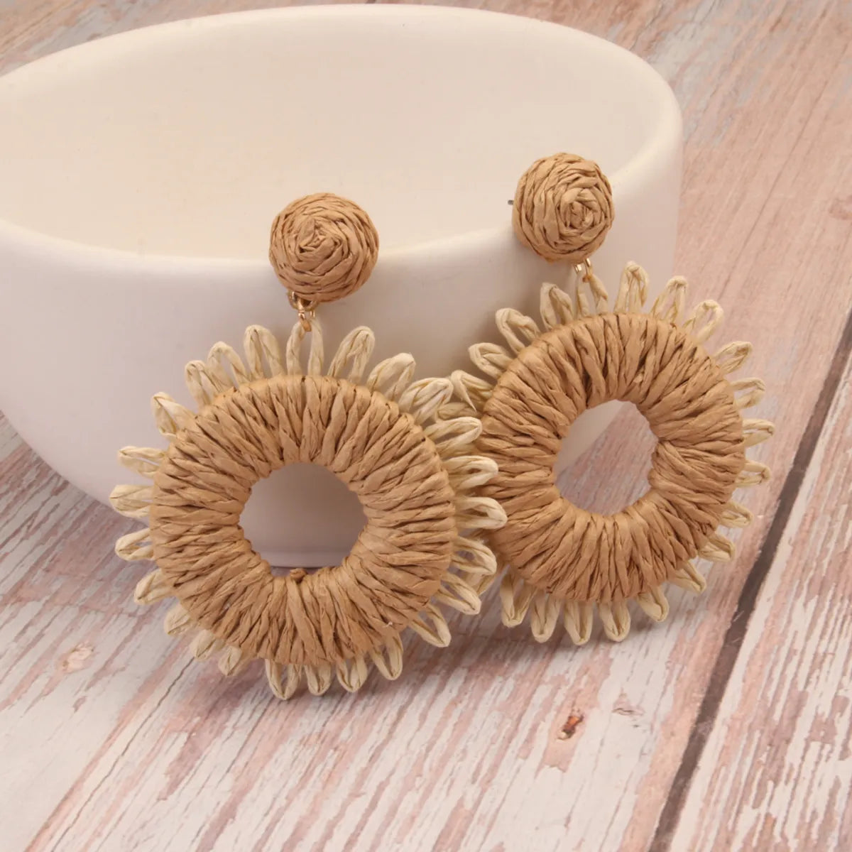 1 Pair Retro Round Braid Paper Drop Earrings