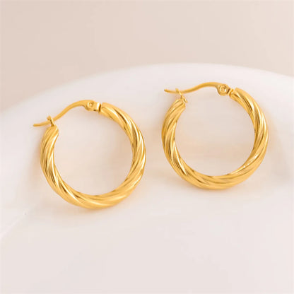 1 Pair Retro Simple Style C Shape Round Plating Stainless Steel 18k Gold Plated Hoop Earrings