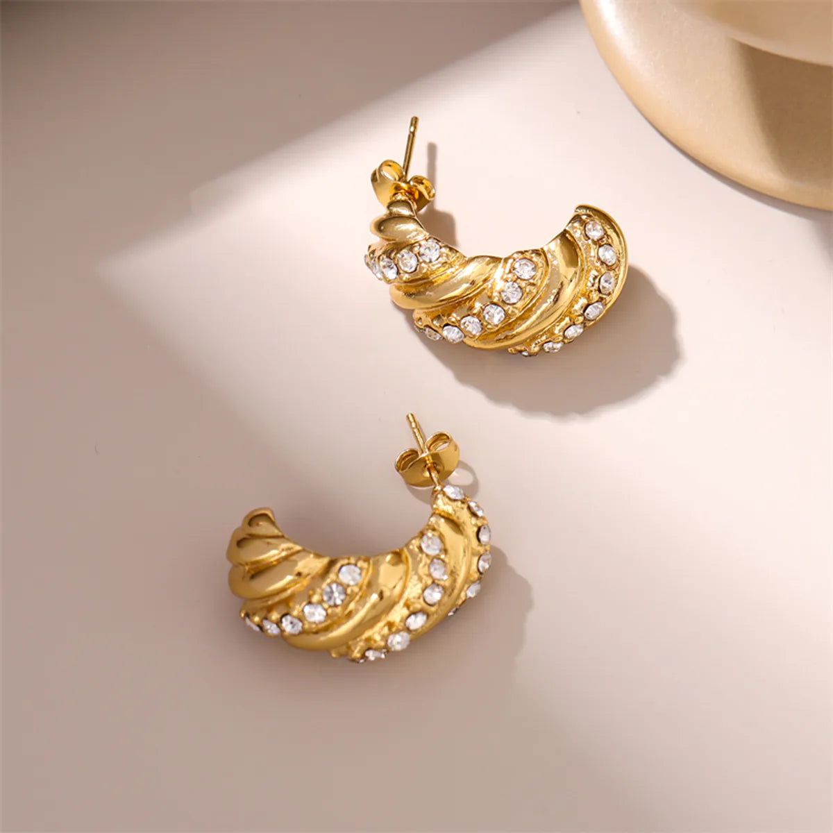 1 Pair Retro Simple Style C Shape Twist Plating Inlay Stainless Steel Zircon 18k Gold Plated Ear Studs