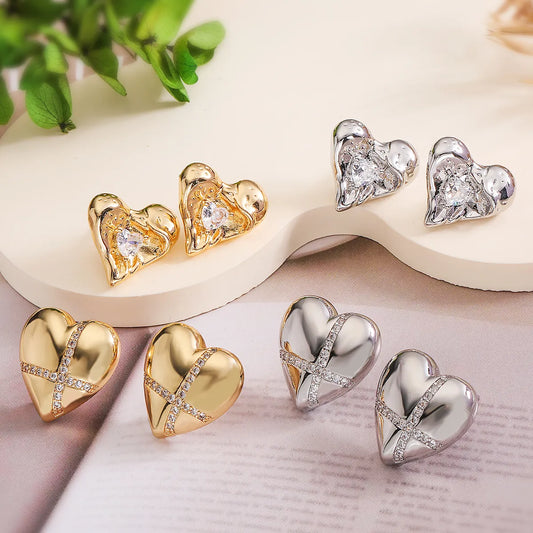 1 Pair Retro Simple Style Commute Heart Shape Inlay Copper Zircon 18K Gold Plated Ear Studs