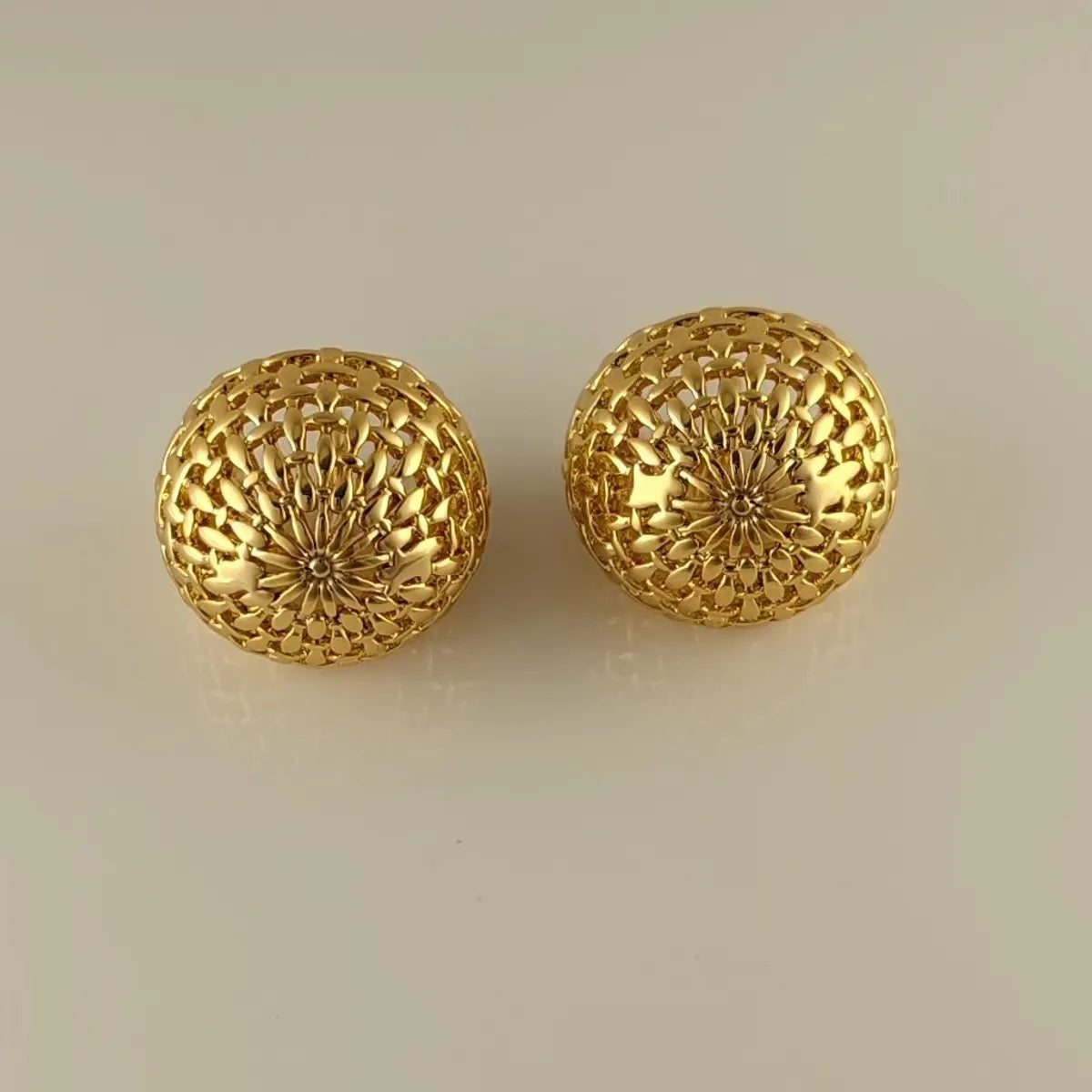 1 Pair Retro Simple Style Geometric Plating Copper Ear Cuffs