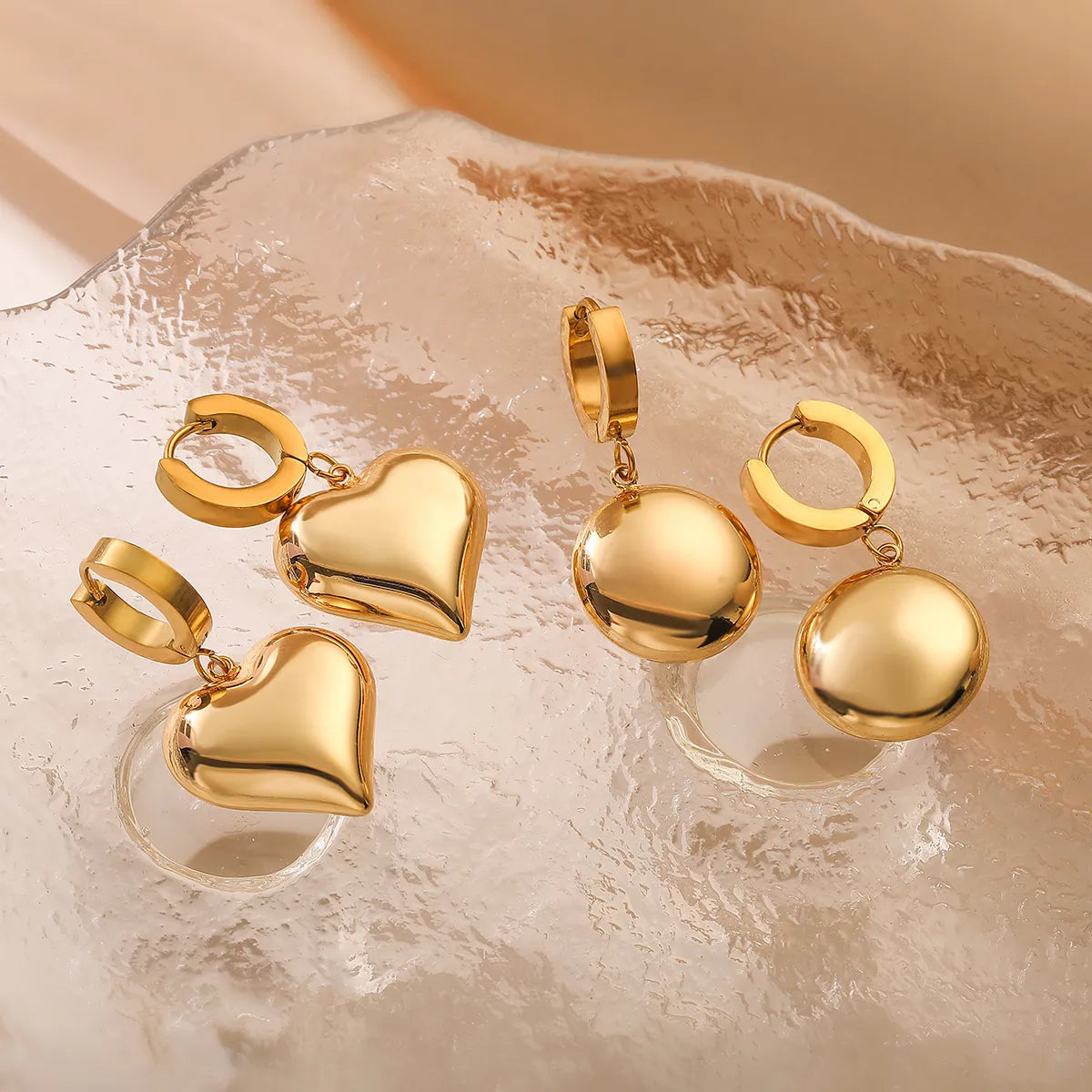 1 Pair Retro Simple Style Heart Shape Plating 304 Stainless Steel 18K Gold Plated Drop Earrings