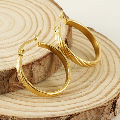 1 Pair Retro Simple Style Round Stripe Stainless Steel Plating 18k Gold Plated Hoop Earrings