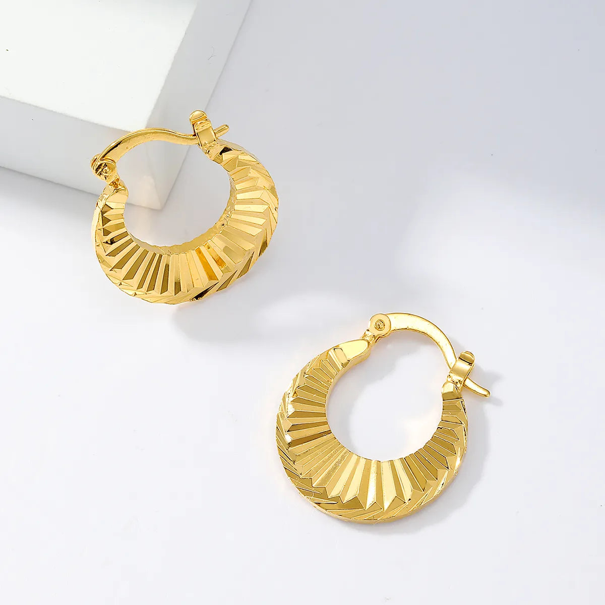 1 Pair Retro Solid Color Stainless Steel Plating Hoop Earrings